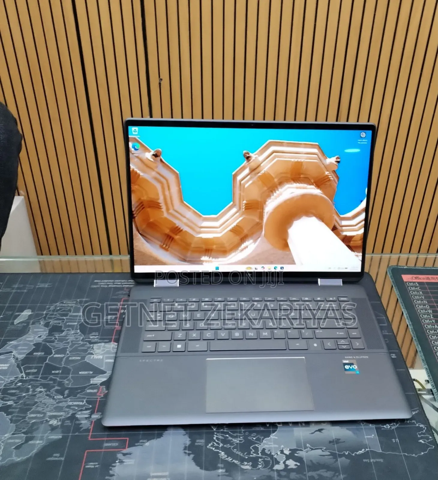 New Laptop HP Spectre 16GB Intel Core i7 SSD 512GB