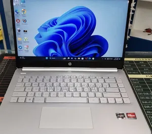 New Laptop HP Stream Notebook 8GB AMD Ryzen 5 SSD 512GB