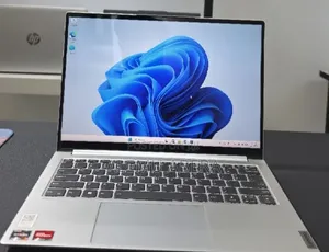 New Laptop Lenovo 16GB AMD Ryzen 7 SSD 512GB