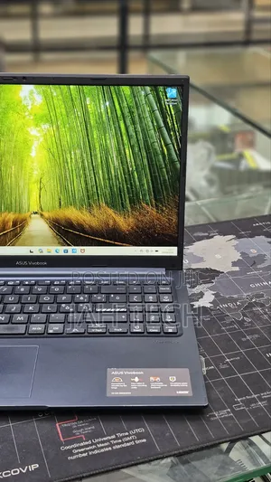 New Laptop Asus VivoBook 15 X505BA 16GB Intel Core 5 SSD 512GB
