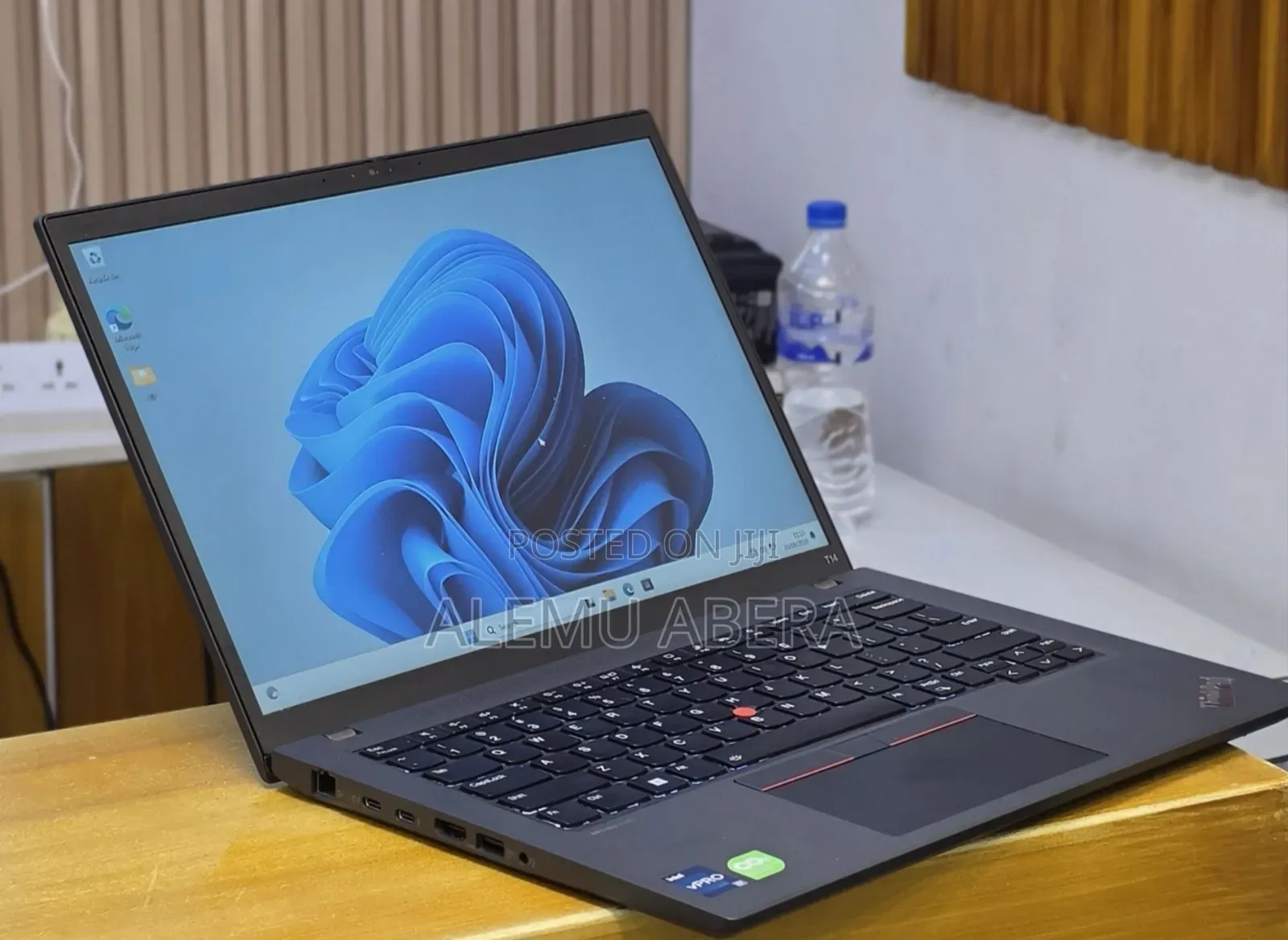New Laptop Lenovo ThinkPad T14 G4 16GB Intel Core i7 SSD 512GB