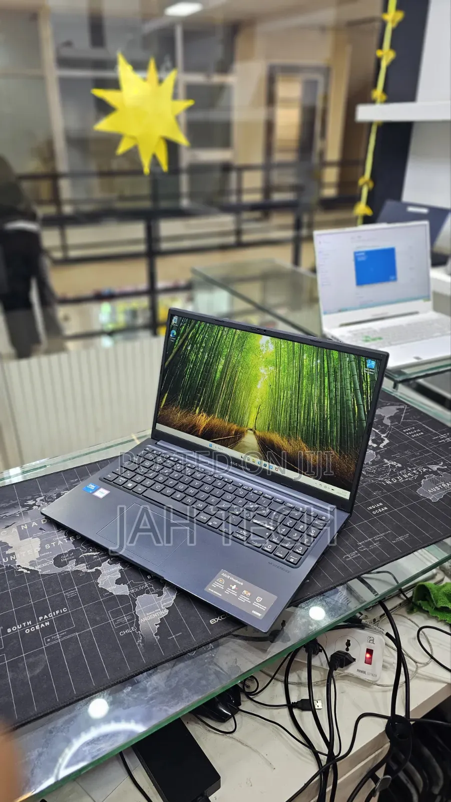 New Laptop Asus VivoBook 15 X505BA 16GB Intel Core 5 SSD 512GB