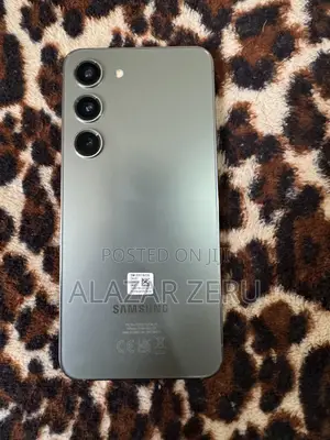 New Samsung Galaxy S23 128 GB Green