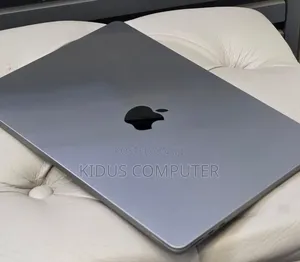 New Laptop Apple MacBook Air 2022 M2 8GB Apple M1 SSD 256GB