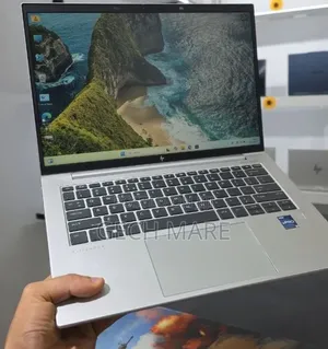 New Laptop HP EliteBook 840 G9 16GB Intel Core i7 SSD 512GB
