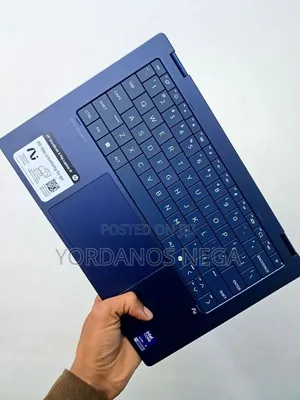 New Laptop HP OmniBook X Flip 14" 16GB Intel Core Ultra 7 SSD 1T