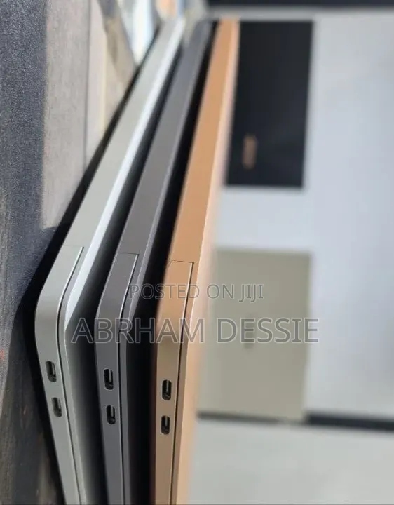 New Laptop Apple MacBook Air 2020 M1 8GB Apple M1 SSD 256GB