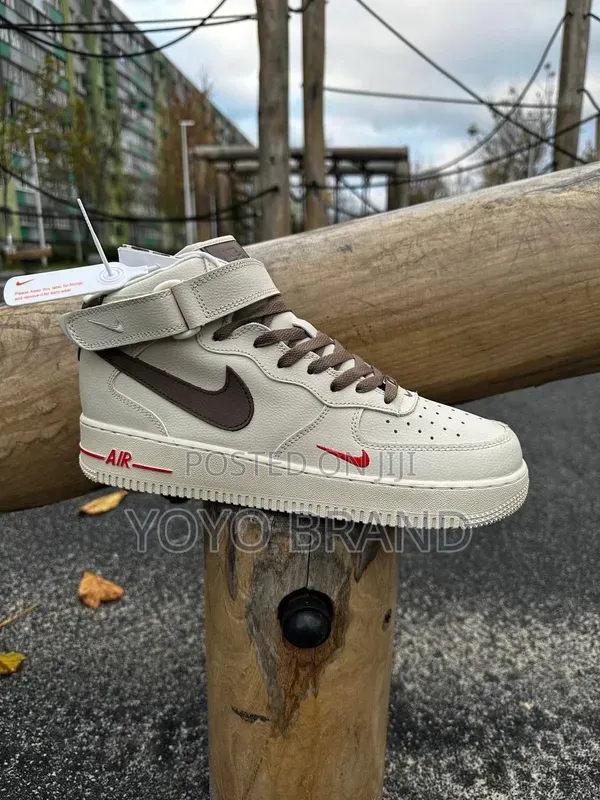 Nike Air Force 1 High-Top White/ Dark Brown
