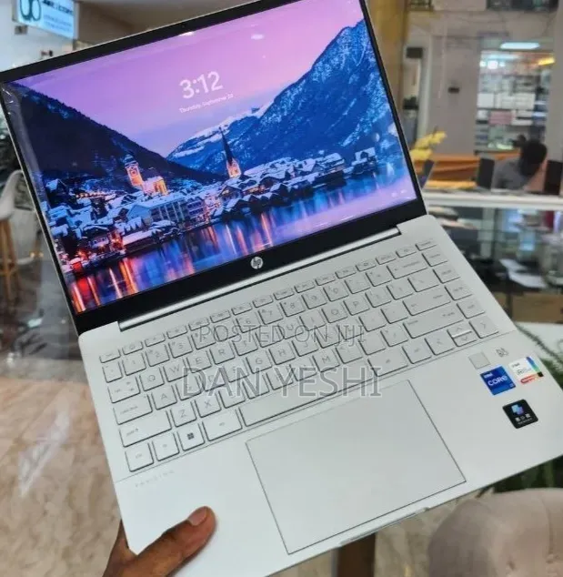 New Laptop HP Pavilion 15 16GB Intel Core i7 SSD 512GB