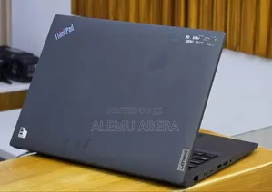 New Laptop Lenovo ThinkPad T14 G4 16GB Intel Core i5 SSD 512GB