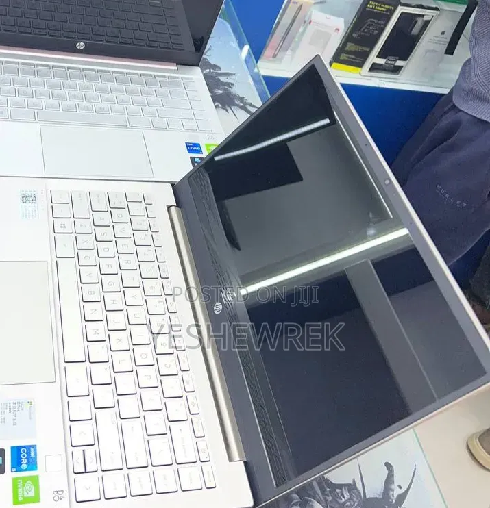 New Laptop HP Pavilion 15 16GB Intel Core i7 SSD 512GB