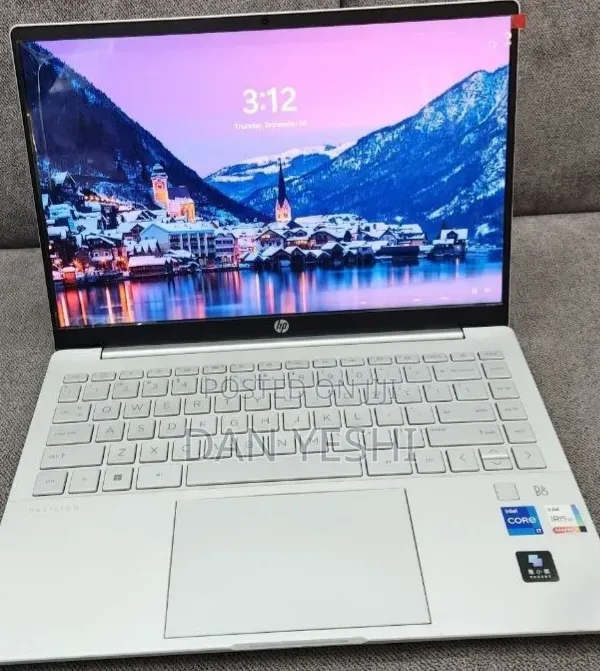 New Laptop HP Pavilion 15 16GB Intel Core i7 SSD 512GB