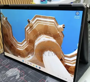 New Laptop HP Spectre 16GB Intel Core i7 SSD 512GB