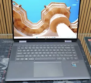New Laptop HP Spectre 16GB Intel Core i7 SSD 512GB