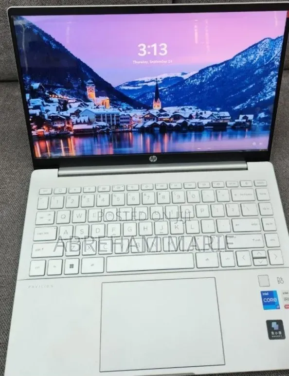 New Laptop HP Pavilion 14 16GB Intel Core i7 SSD 512GB