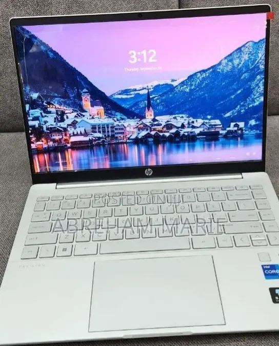 New Laptop HP Pavilion 14 16GB Intel Core i7 SSD 512GB