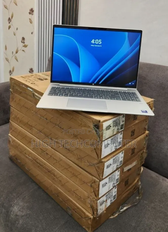 New Laptop HP EliteBook 640 G11 16GB Intel Core Ultra 7 SSD 512GB