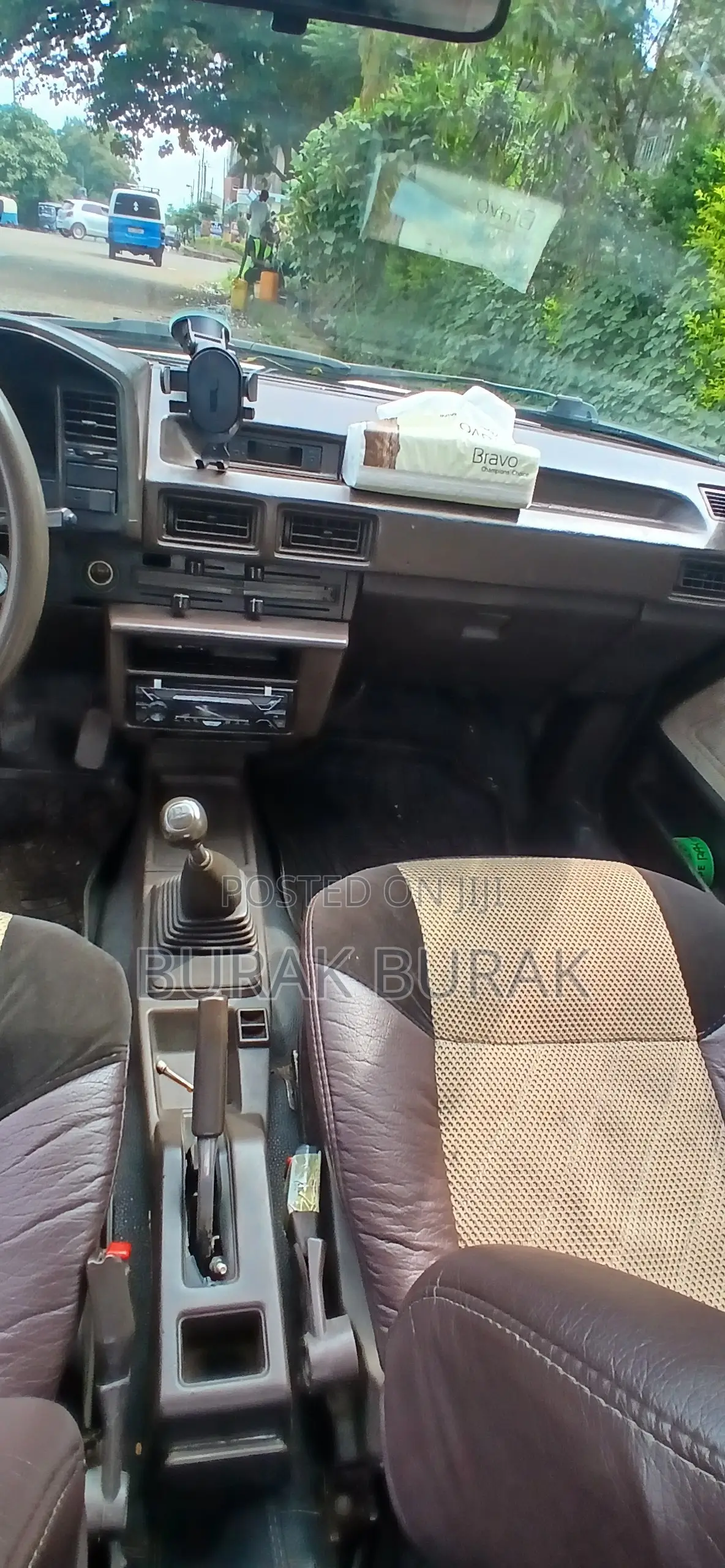 Toyota Corolla 1986 Gold