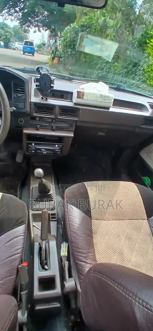 Toyota Corolla 1986 Gold