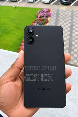 Samsung Galaxy A06 128 GB Black