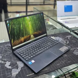 New Laptop Asus VivoBook 15 X505BA 16GB Intel Core i5 SSD 512GB