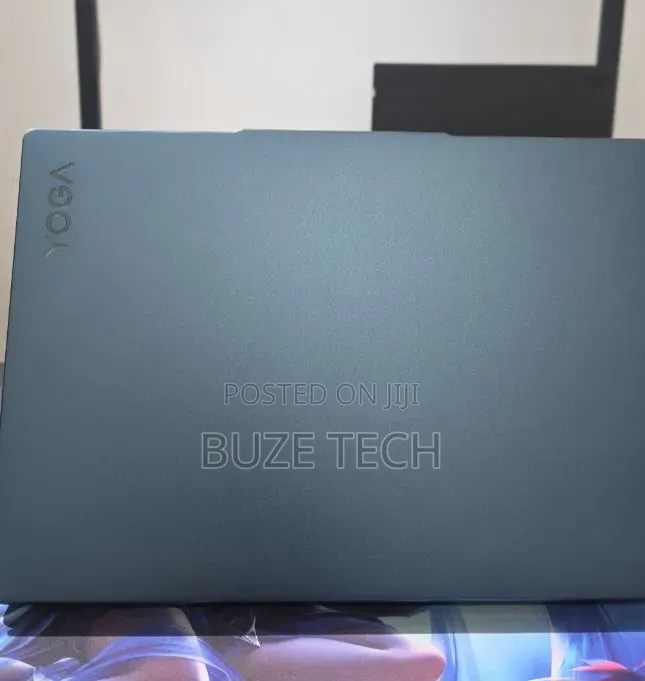 New Laptop Lenovo 16GB AMD Ryzen 7 SSD 512GB