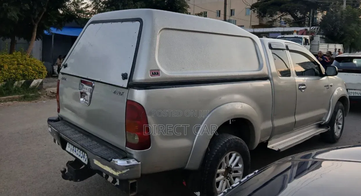 Toyota Hilux 2008 Silver