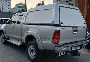 Toyota Hilux 2008 Silver