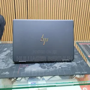 New Laptop HP Spectra 13 16GB Intel Core i7 SSD 512GB