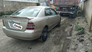 Toyota Corolla 2004