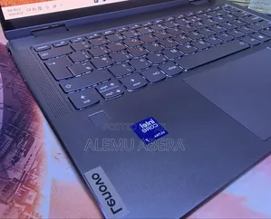 New Laptop Lenovo Yoga 7i 16GB Intel Core Ultra 7 SSD 512GB