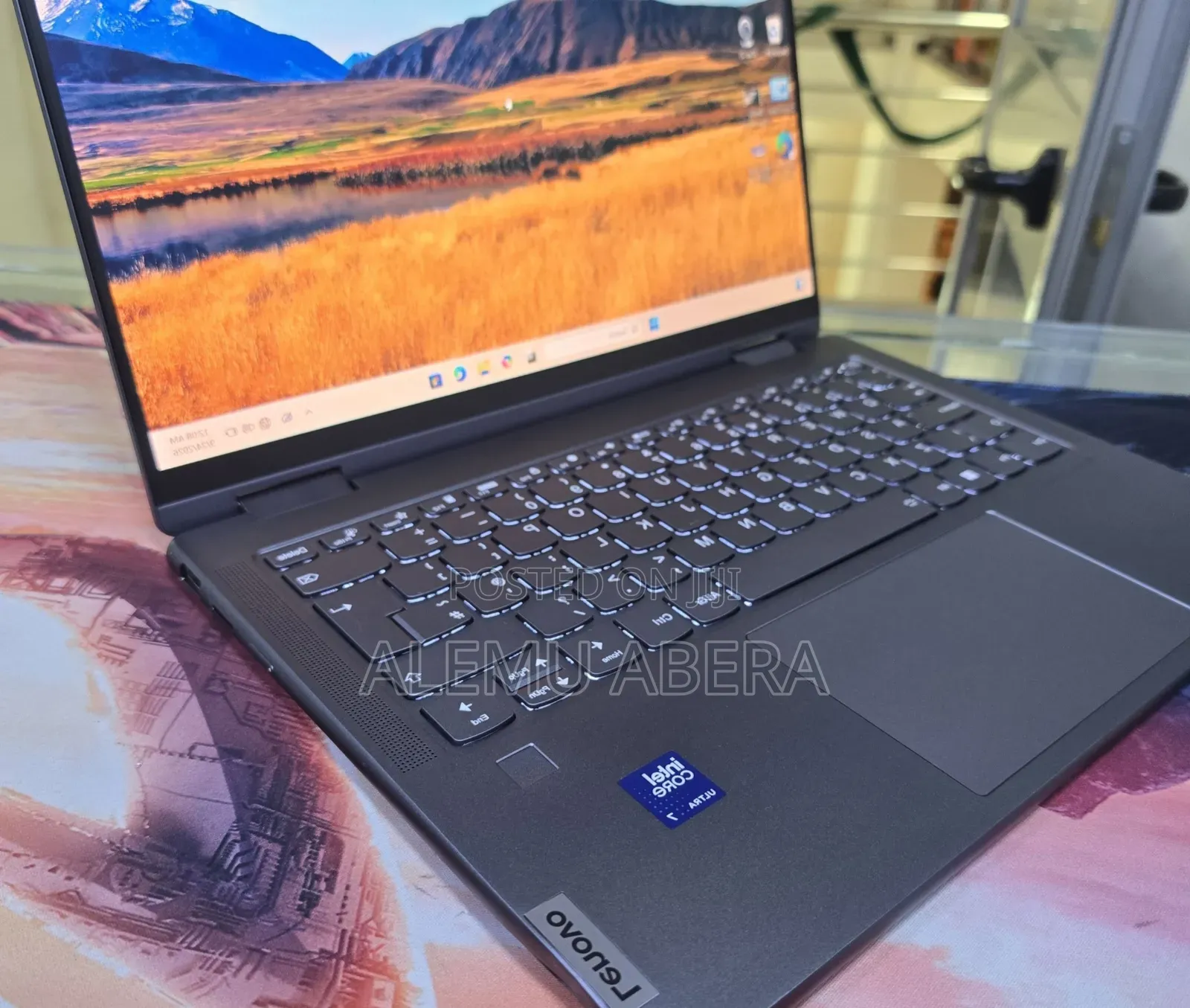 New Laptop Lenovo Yoga 7i 16GB Intel Core Ultra 7 SSD 512GB