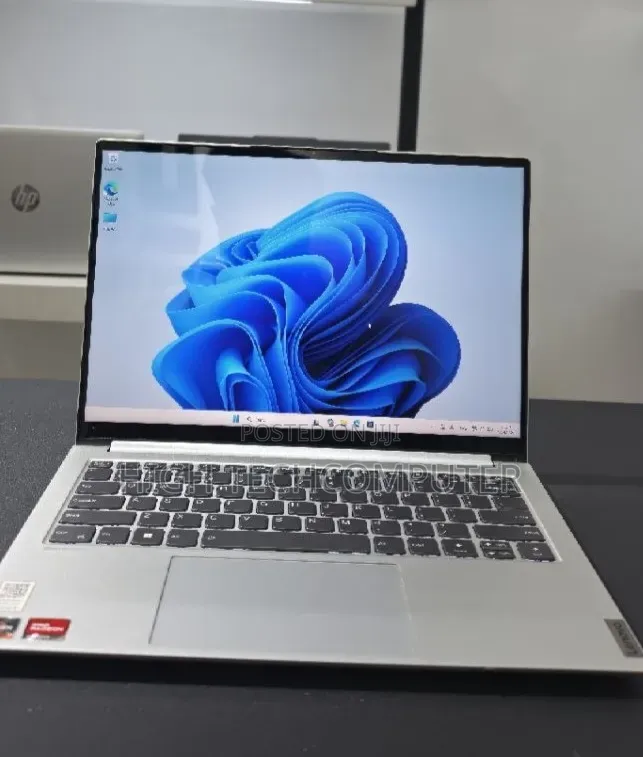 New Laptop Lenovo Thinkbook 14 16GB AMD Ryzen 7 SSD 512GB