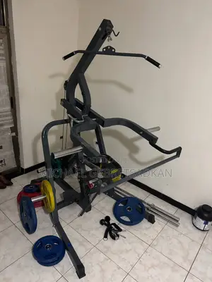 Leverage Multi-Gym Station / Plate-Loaded Strength Trainer