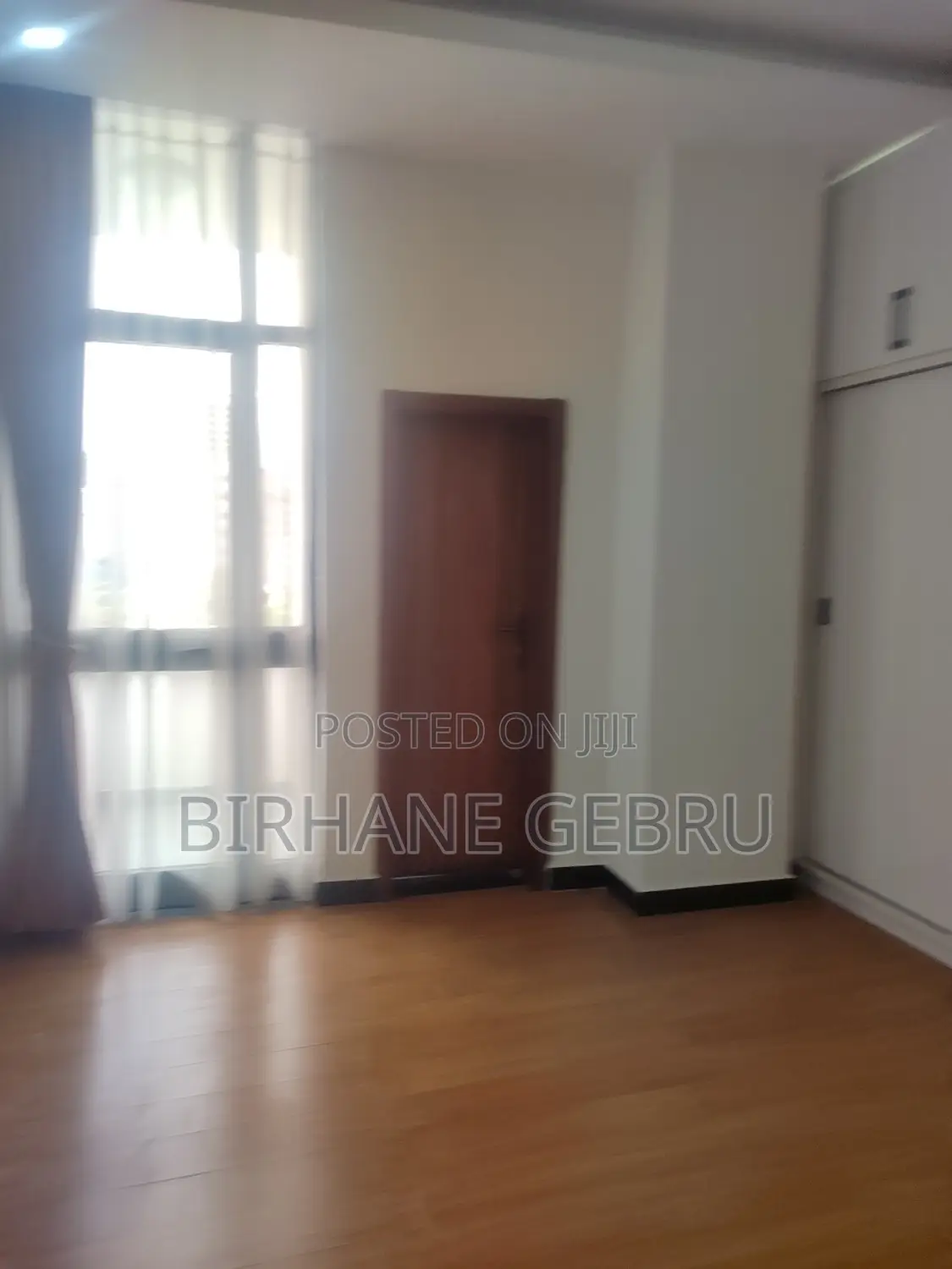 4bdrm Apartment in Luxury Apartimenu, Kirkos for rent