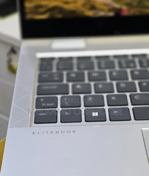 New Laptop HP EliteBook 830 G8 16GB Intel Core i5 SSD 512GB