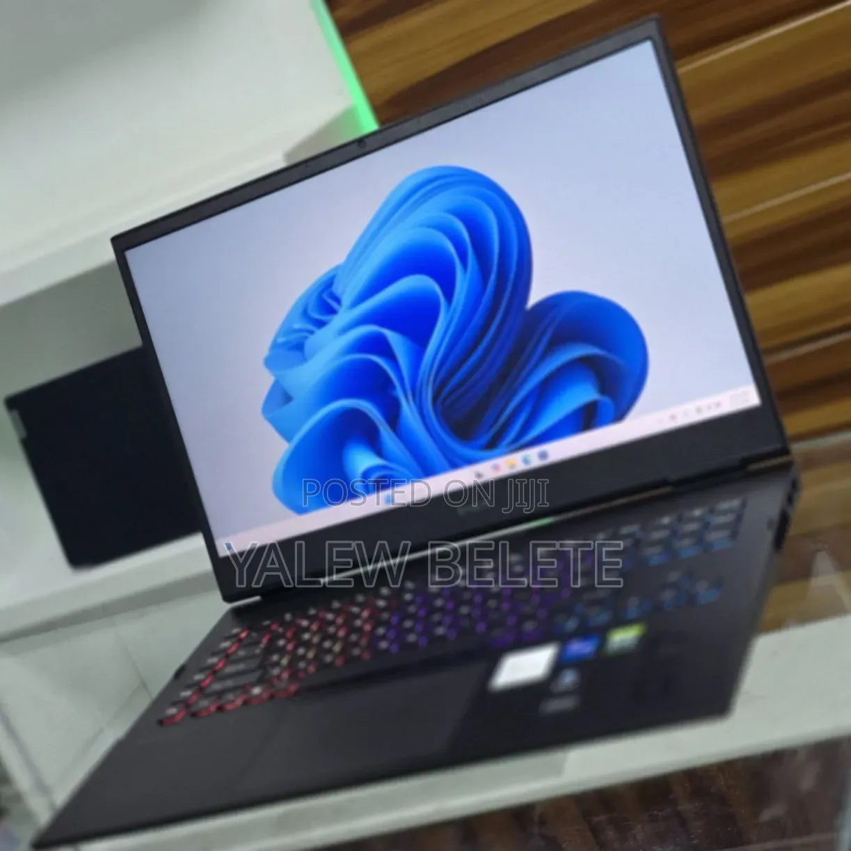 New Laptop HP Omen 17 16GB Intel Core i7 SSD 1T