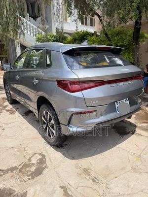 BYD E2 43 kWh 94 hp FWD 2025 Gray
