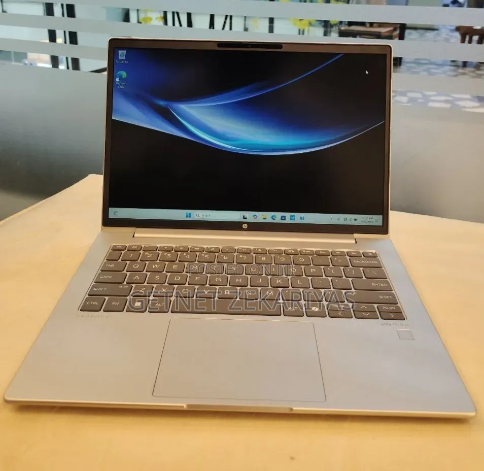 New Laptop HP ProBook 460 G11 16GB AMD Ryzen 7 SSD 512GB