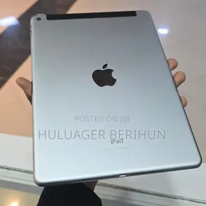 New Apple iPad Air 64 GB Silver