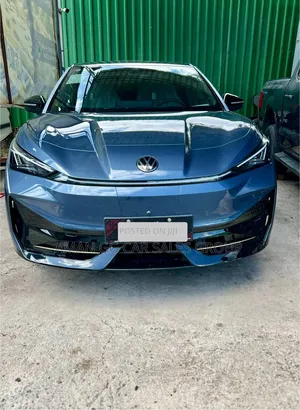 New Volkswagen ID.7 2025 Blue