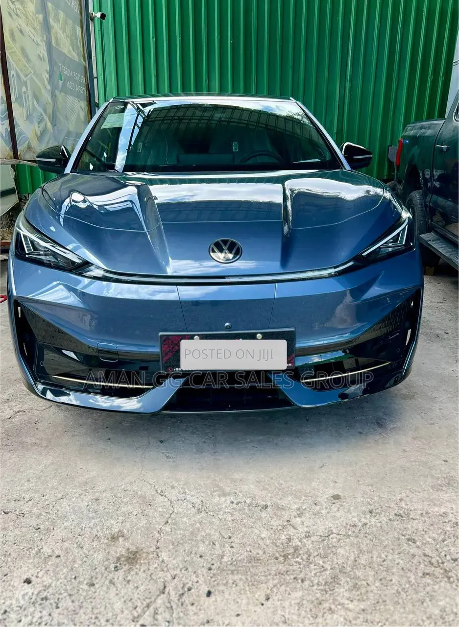 New Volkswagen ID.7 2025 Blue