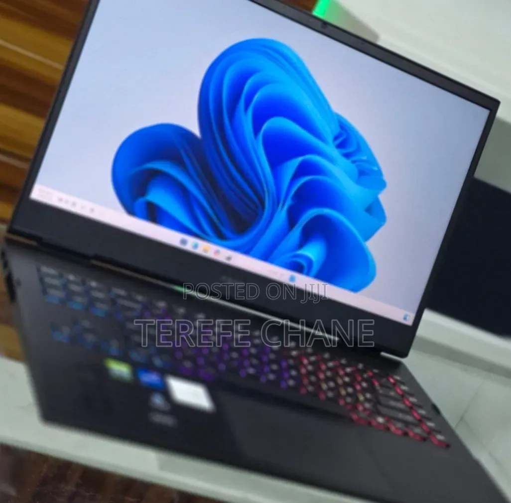 New Laptop HP Omen 17 16GB Intel Core i7 SSD 1T