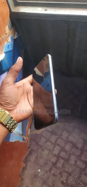 Apple iPhone 11 128 GB Black
