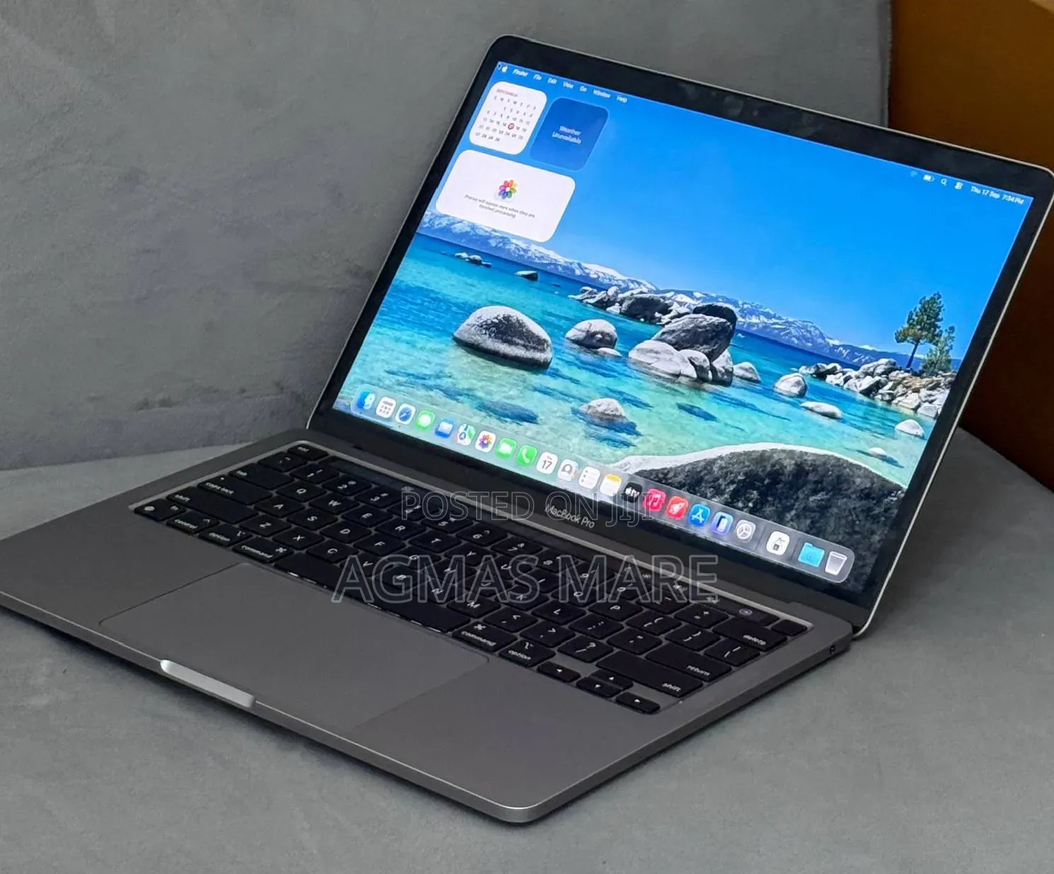 New Laptop Apple MacBook Pro 2020 M1 16GB Apple M1 SSD 512GB