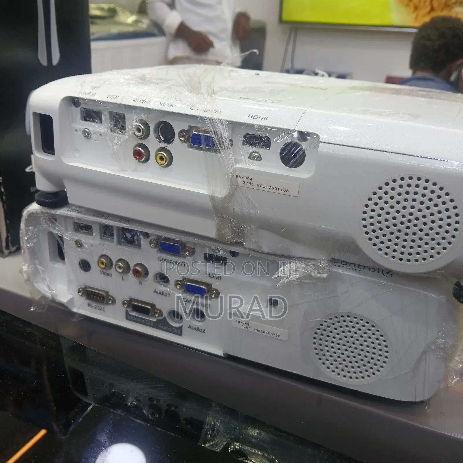 Epson ×49 Projector