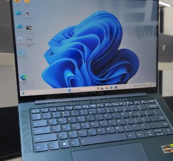 New Laptop Lenovo ThinkPad Yoga 16GB AMD Ryzen 7 SSD 512GB