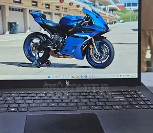 New Laptop Acer Nitro V 15 16GB Intel Core i9 SSD 512GB