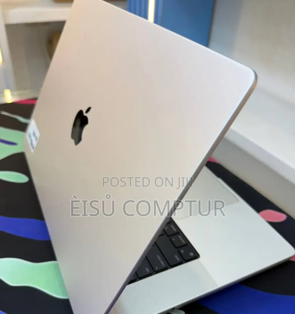 New Laptop Apple MacBook Pro 2021 M1 16GB Apple M1 SSD 512GB