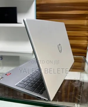 New Laptop HP Stream Notebook 8GB AMD Ryzen 5 SSD 512GB